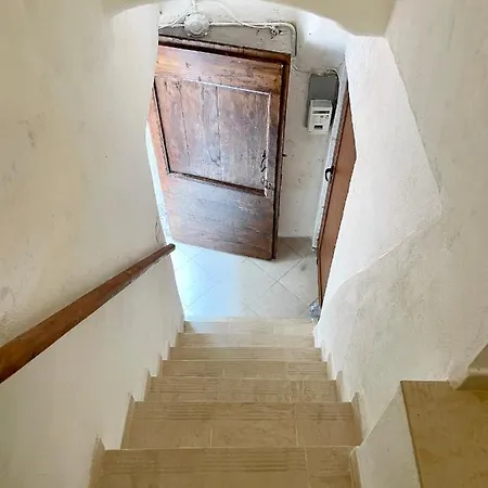 La Terrazza Di Seglia Apartment *